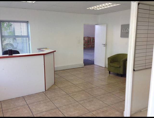 550M² FACTORY TO LET IN AIRPORT INDUSTRIA